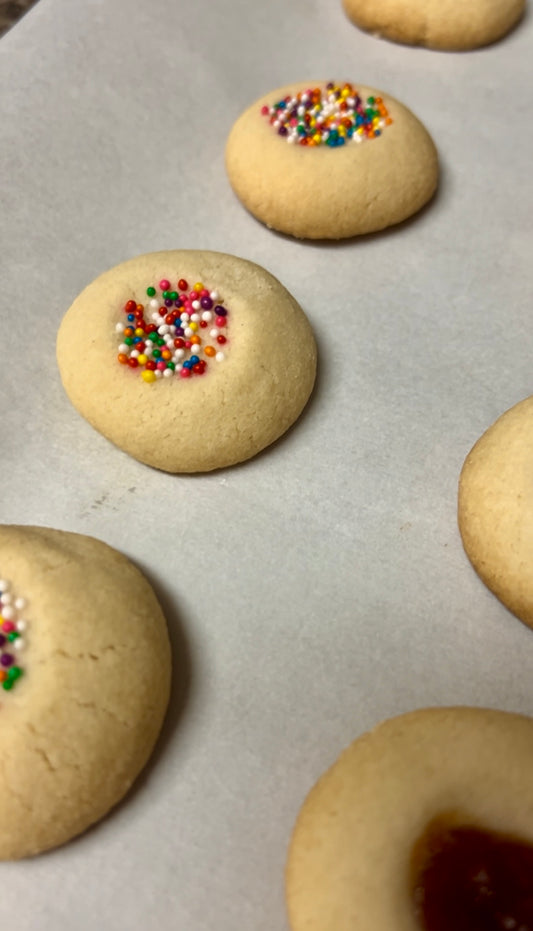 Polvorones with sprinkles